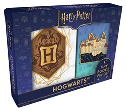 HARRY POTTER: HOGWARTS TINY BOOK AND PIN SET