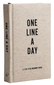 ONE LINE A DAY: A FIVE YEAR MEMORY BOOK (CANVAS)