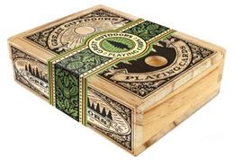 GREAT OUTDOORS PLAYING CARDS (WOODEN BOX)